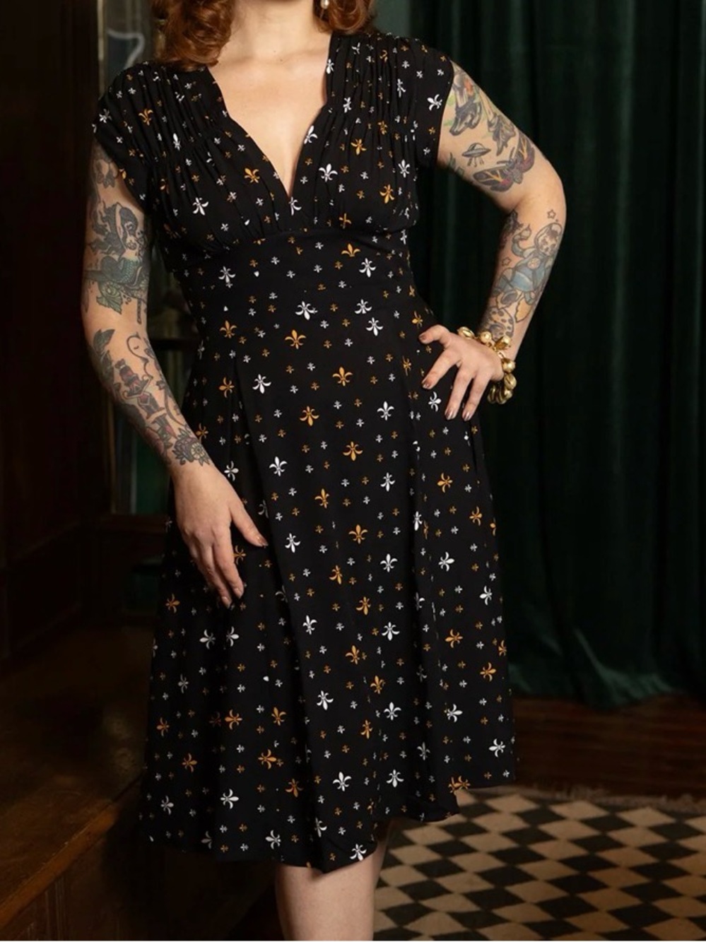 Trashy Diva Black Fleur-Print Fit-and-Flare Dress with Gold & White Motif